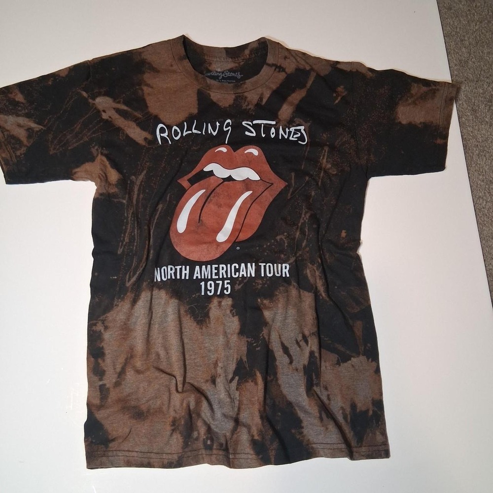 Rolling Stones North American Tour 1975 cotton & polyester t-shirt Not Vintage